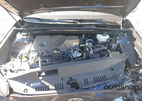 2025 Toyota Camry Le z USA, uszkodzony, nr VIN 4T1DAACK5SU028045